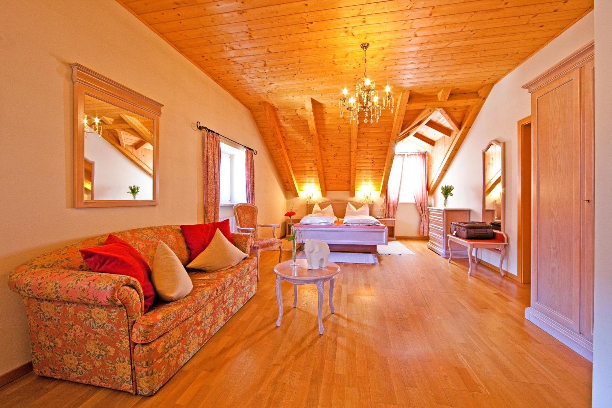 Hotel Elefant Ora / Auer Room photo